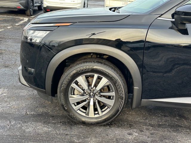 2025 Nissan Pathfinder SL photo 6