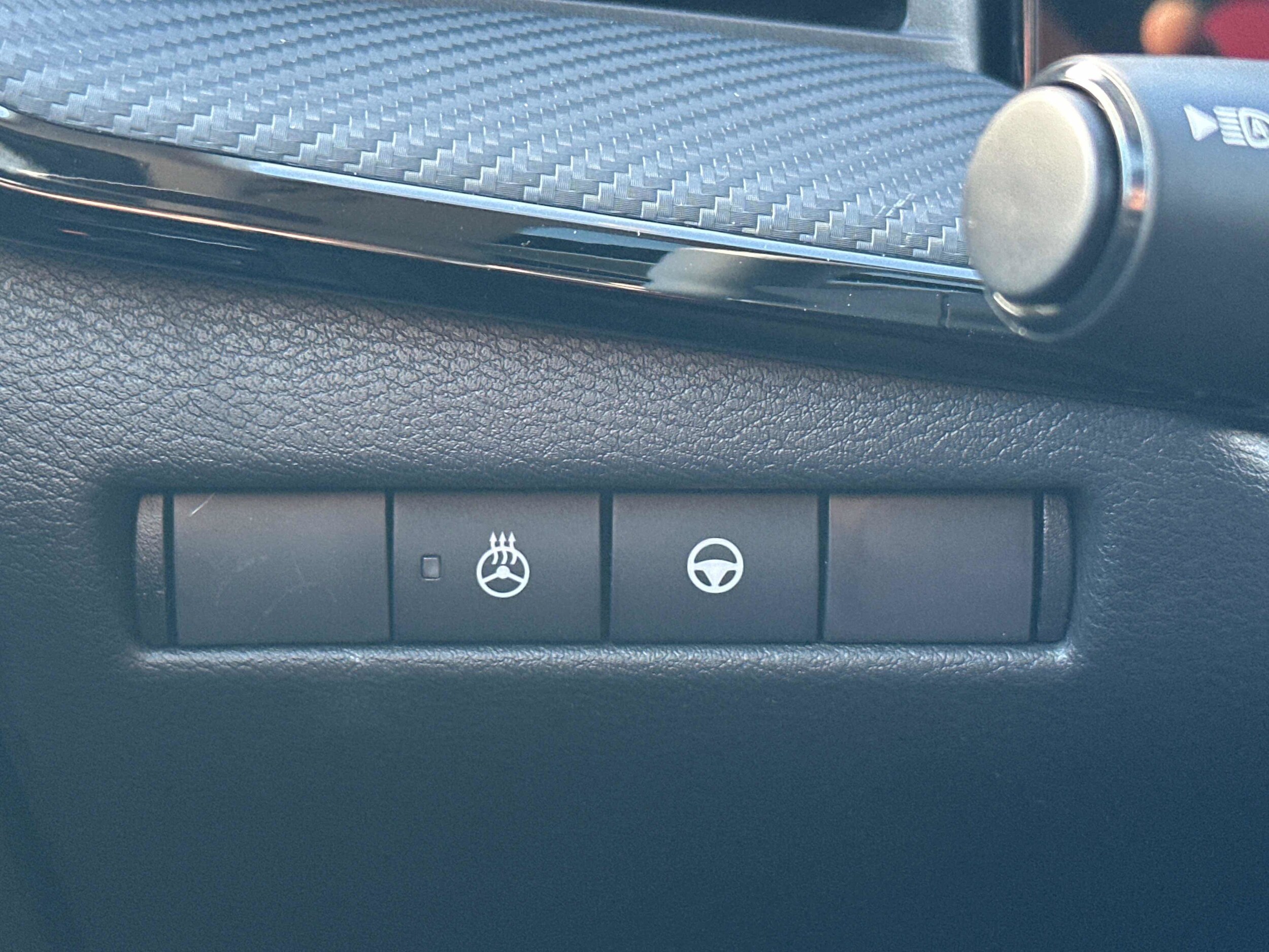 2026 Nissan KICKS SR AWD - Photo 37