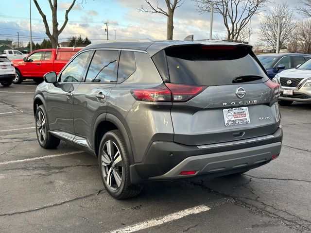 2021 Nissan Rogue SL photo 5