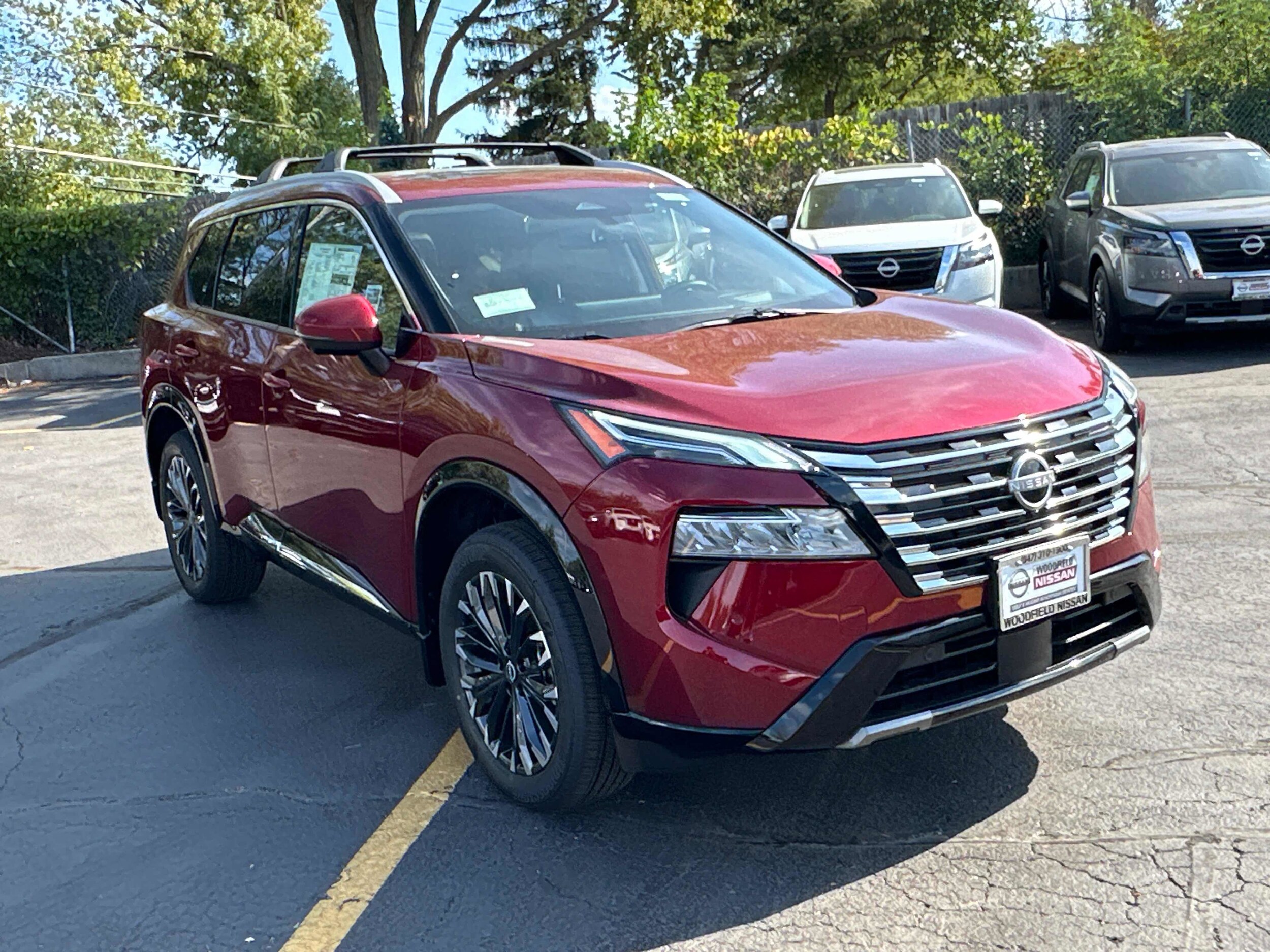 2026 Nissan Rogue Platinum photo 3