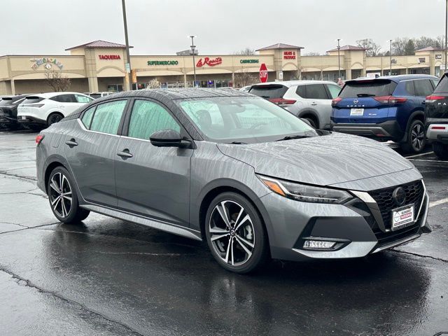 2023 Nissan Sentra SR photo 2