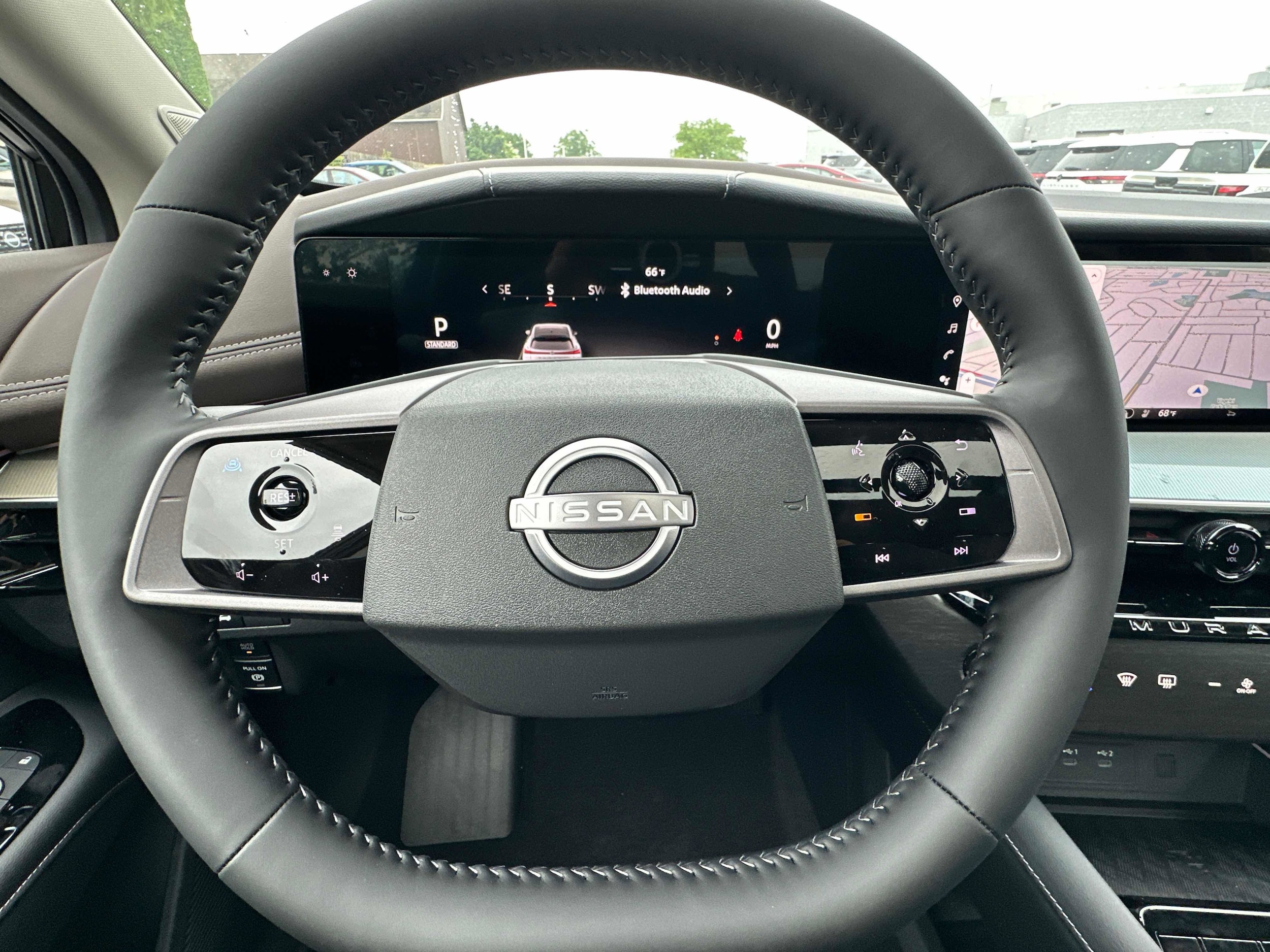 2025 Nissan Murano Platinum - Photo 40