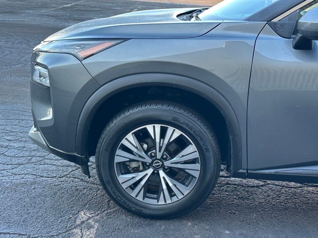 2023 Nissan Rogue SV photo 6