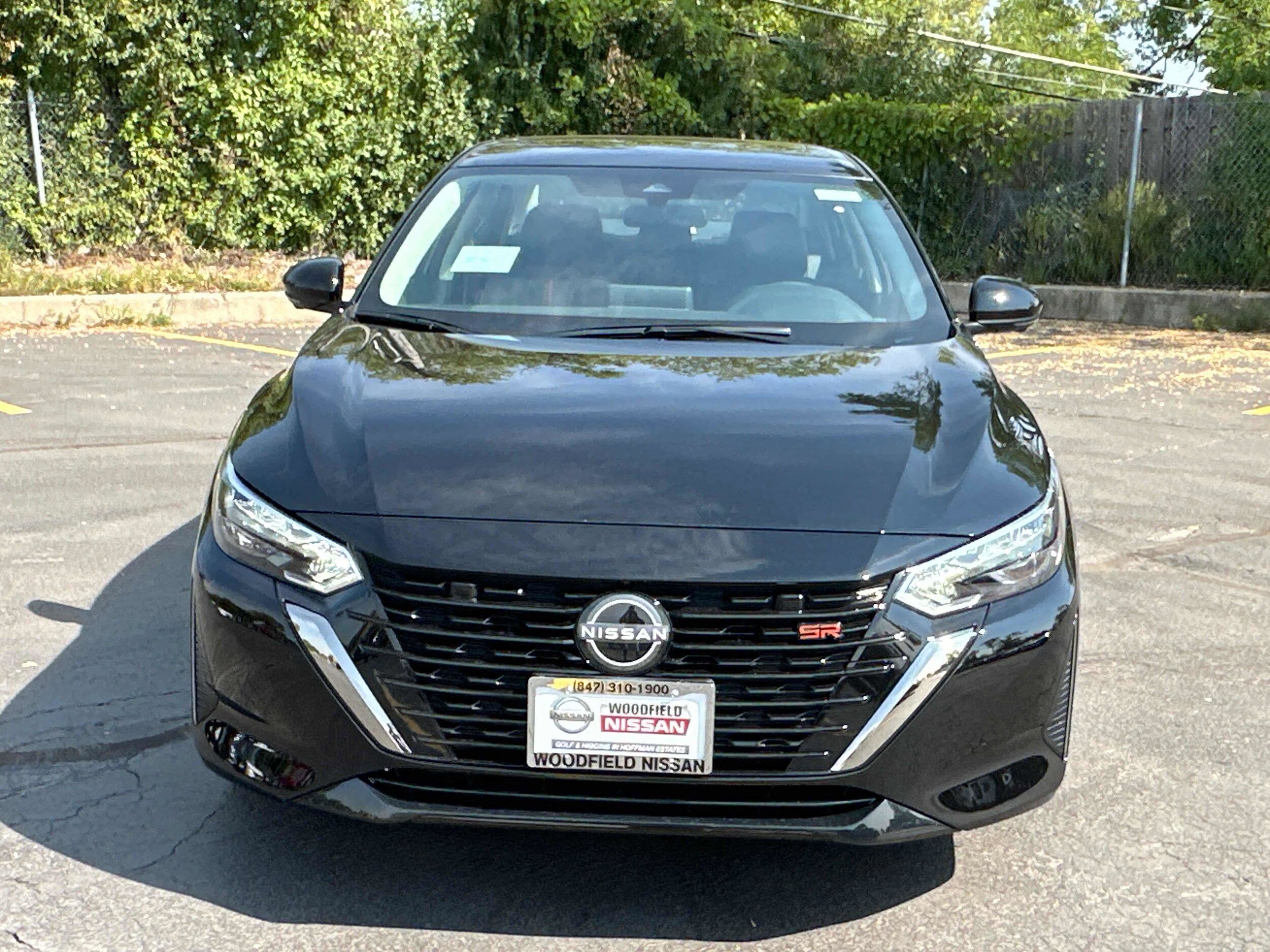 2025 Nissan Sentra SR photo 2
