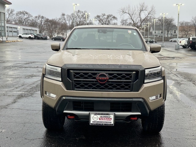 2023 Nissan Frontier PRO-4X photo 2