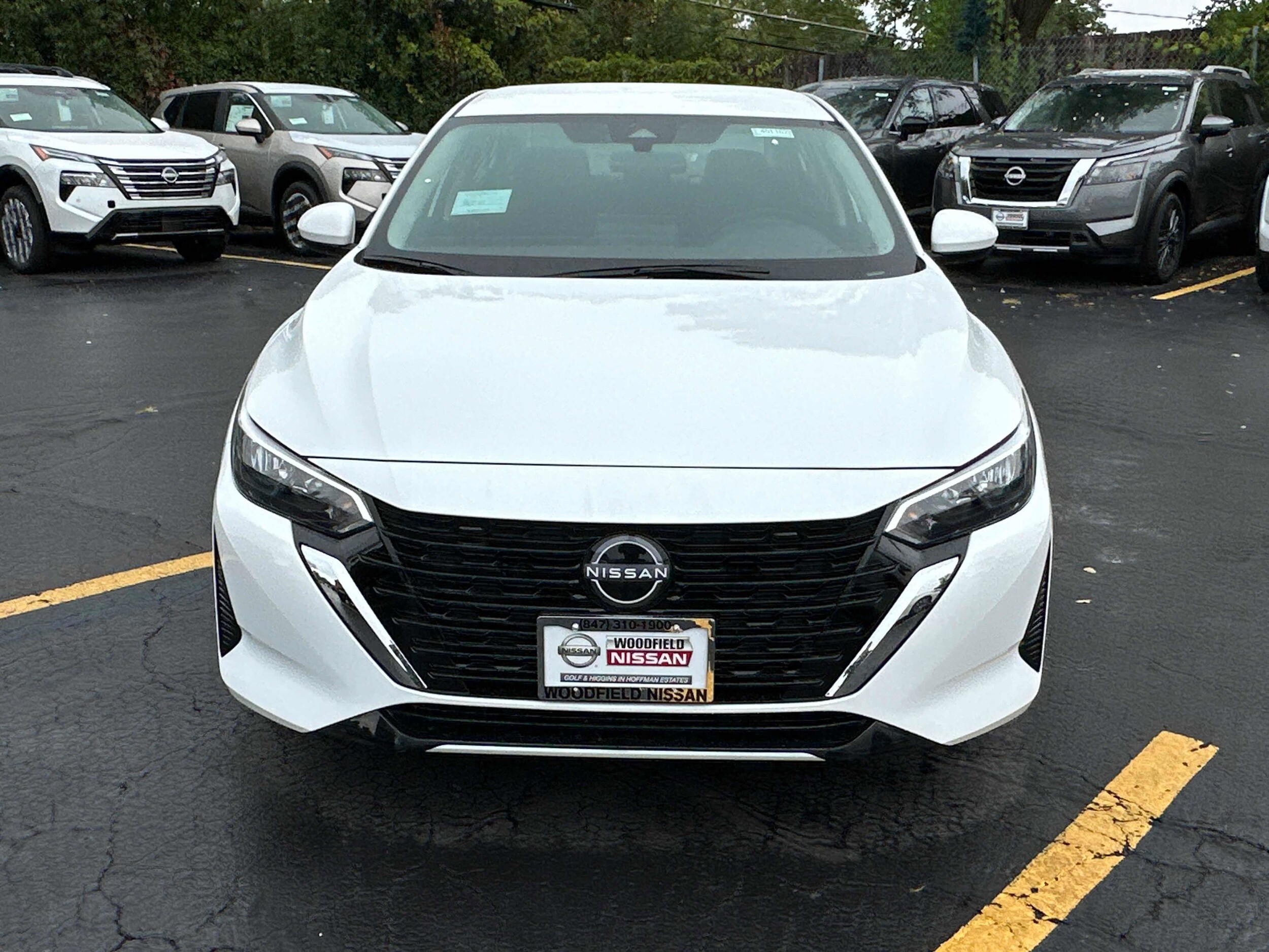 2025 Nissan Sentra SV photo 2