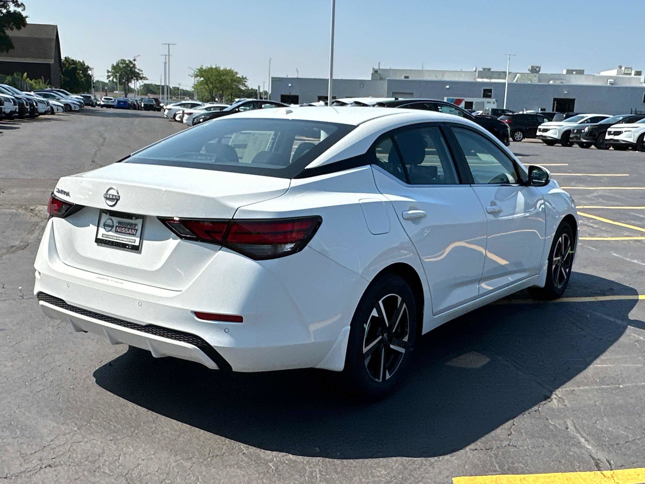 2025 Nissan Sentra SV photo 3