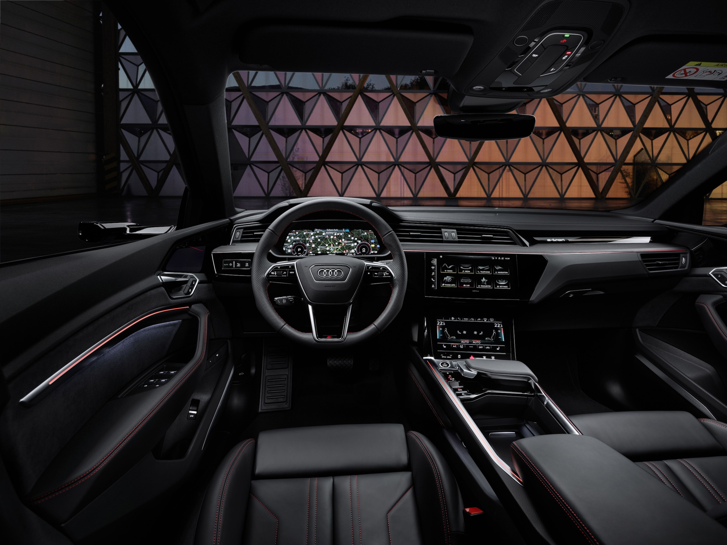 2024-audi-q8-e-tron-dashboard-1667924225.jpeg