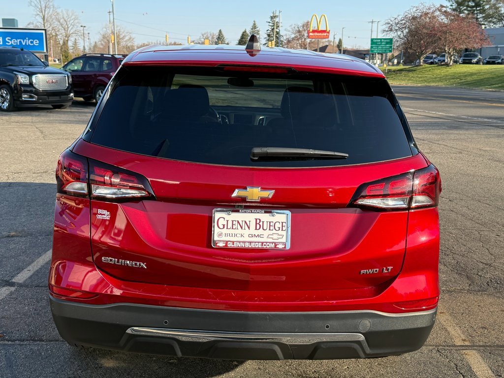 2023 Chevrolet Equinox LT photo 4