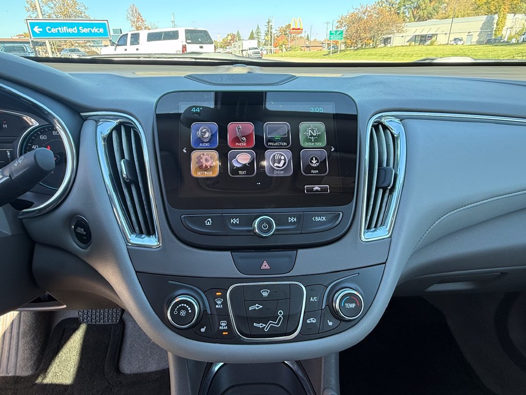 2017 Chevrolet Malibu 1LT - Photo 21