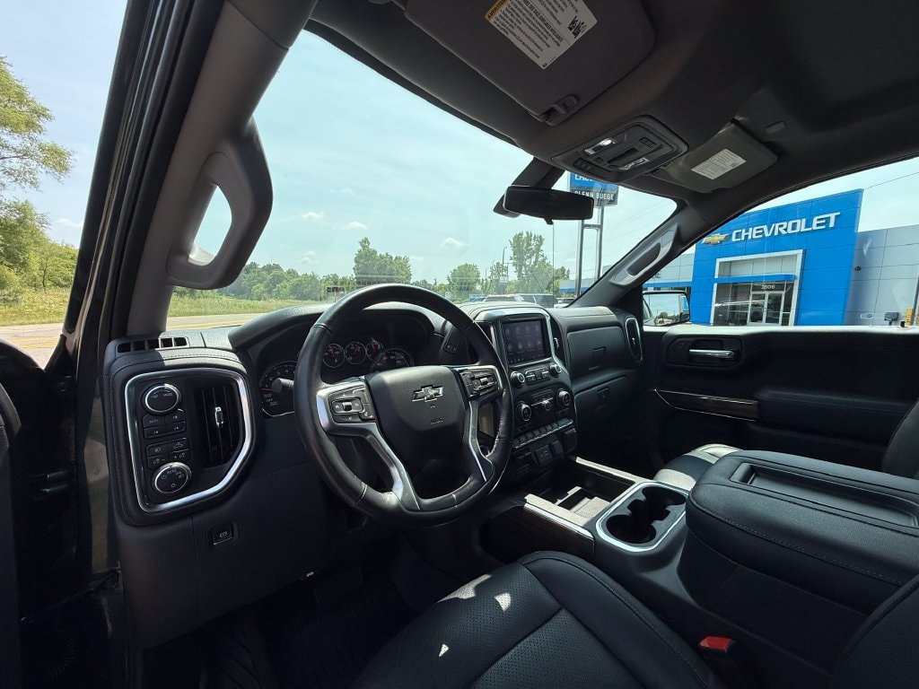2020 Chevrolet Silverado 1500 RST - Photo 18