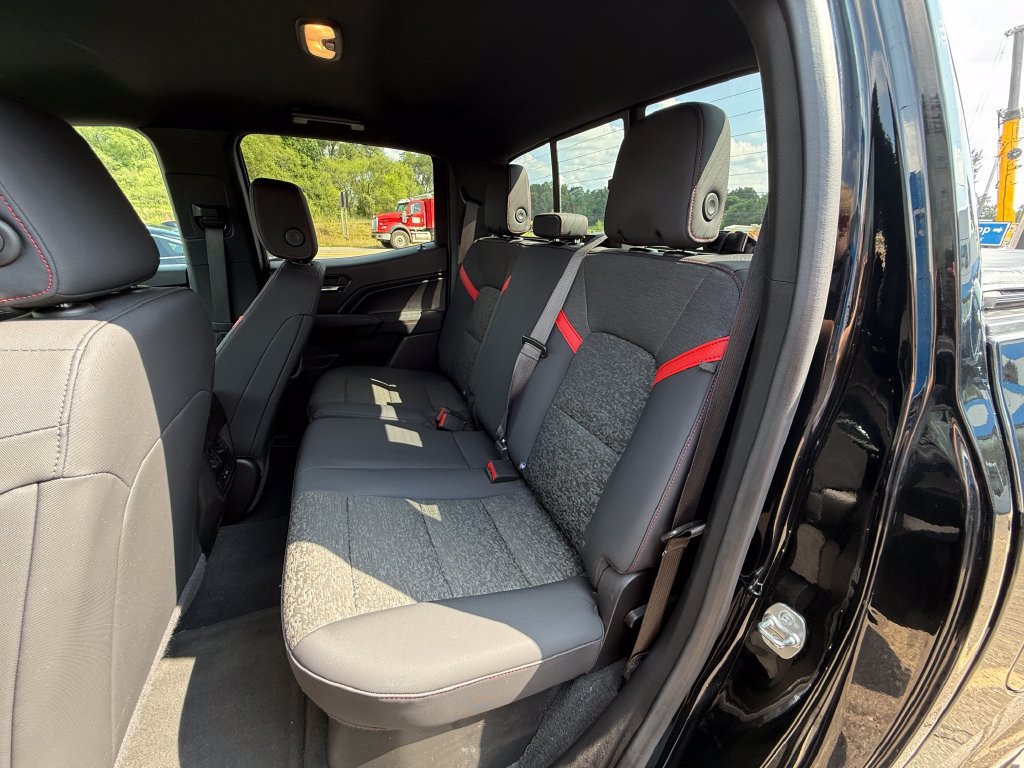 2024 Chevrolet Colorado Z71 - Photo 29