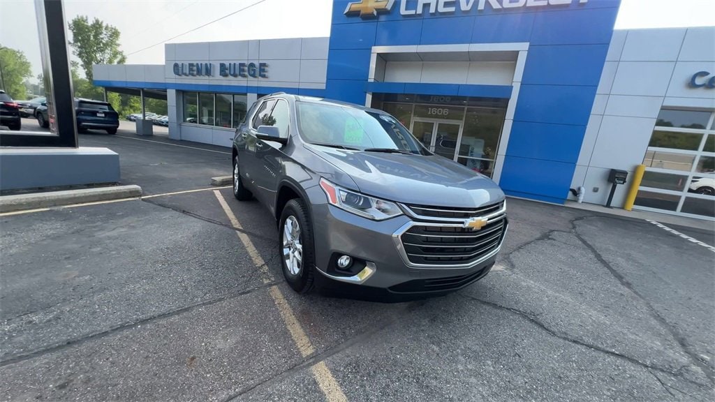Used 2020 Chevrolet Traverse 1LT with VIN 1GNEVGKW0LJ320376 for sale in Eaton Rapids, MI