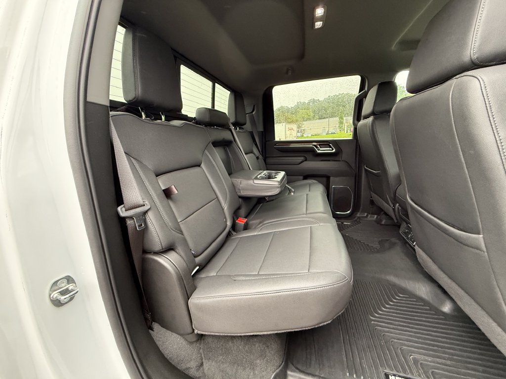 2024 Chevrolet Silverado 3500HD LT - Photo 34