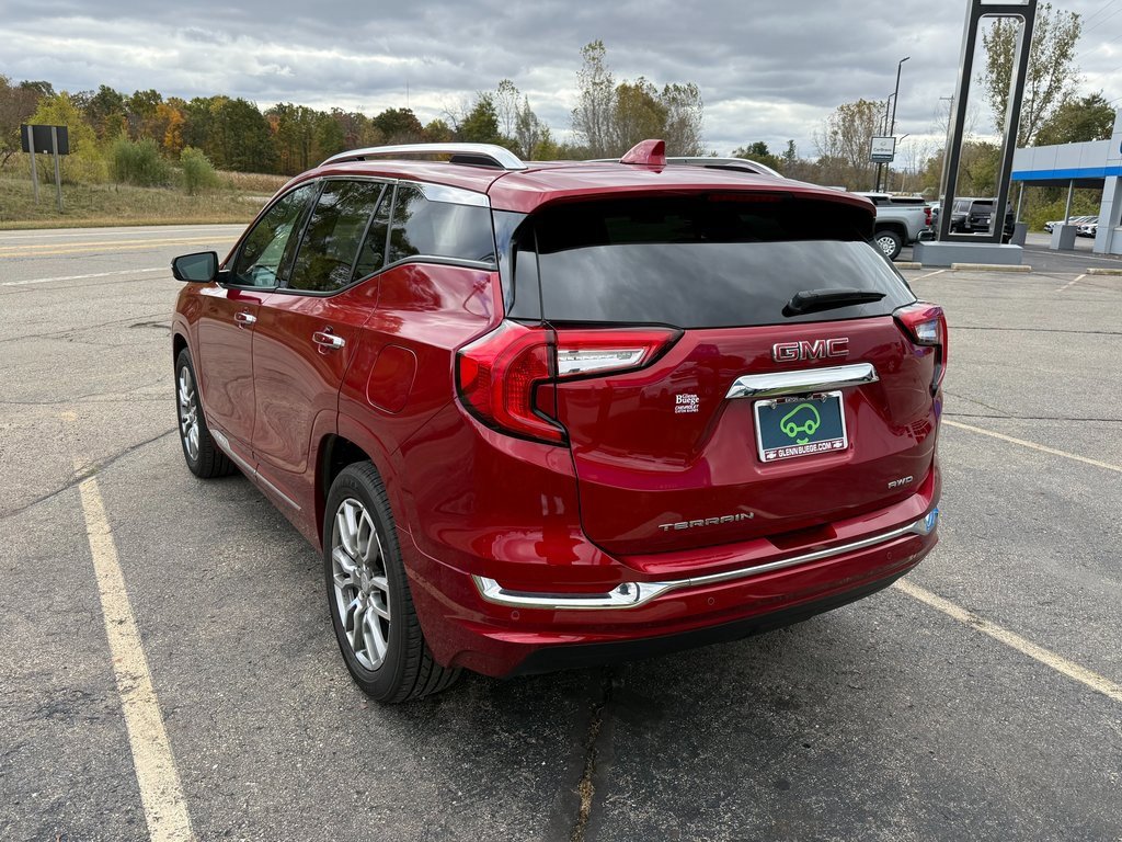 2022 Gmc Terrain Denali photo 3