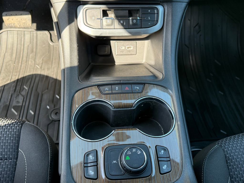 2023 GMC Acadia SLE - Photo 24