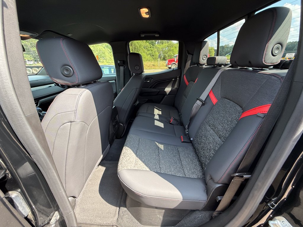 2024 Chevrolet Colorado Z71 - Photo 28