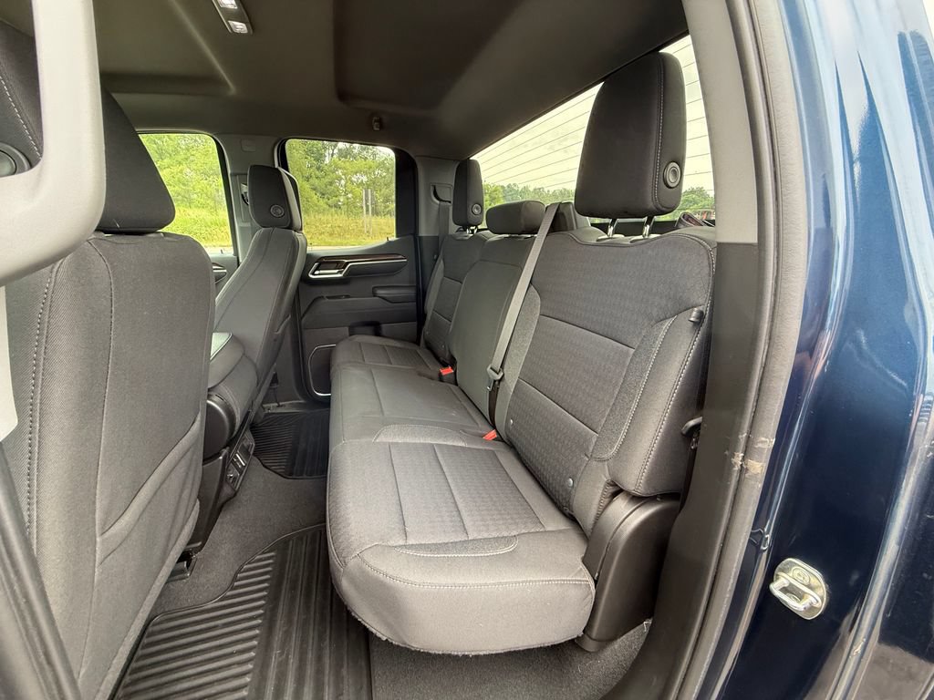 2023 Chevrolet Silverado 1500 LT - Photo 25