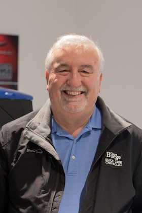 Staff member Roger Epps from c430a5815574