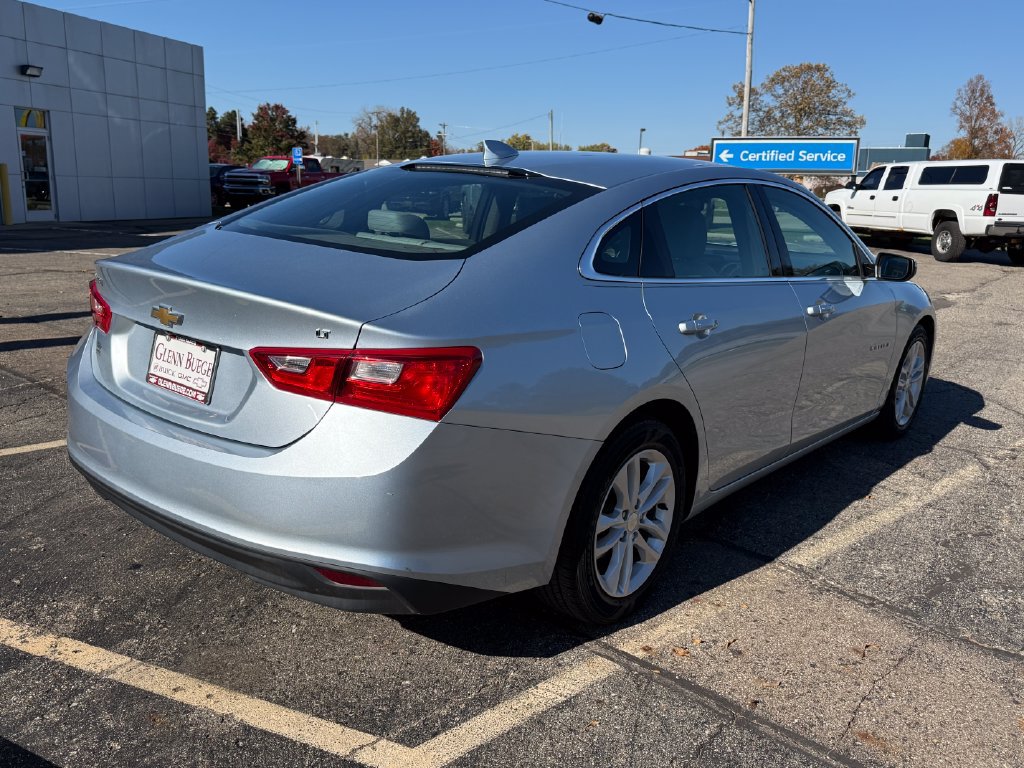 2017 Chevrolet Malibu 1LT - Photo 6