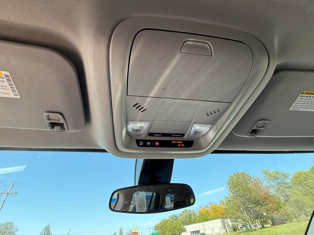 2023 GMC Acadia SLE - Photo 25