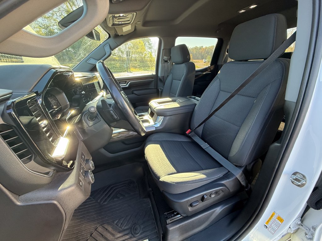 2022 Chevrolet Silverado 1500 RST - Photo 17