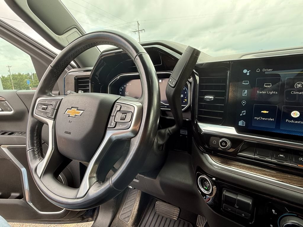 2023 Chevrolet Silverado 1500 LT - Photo 20