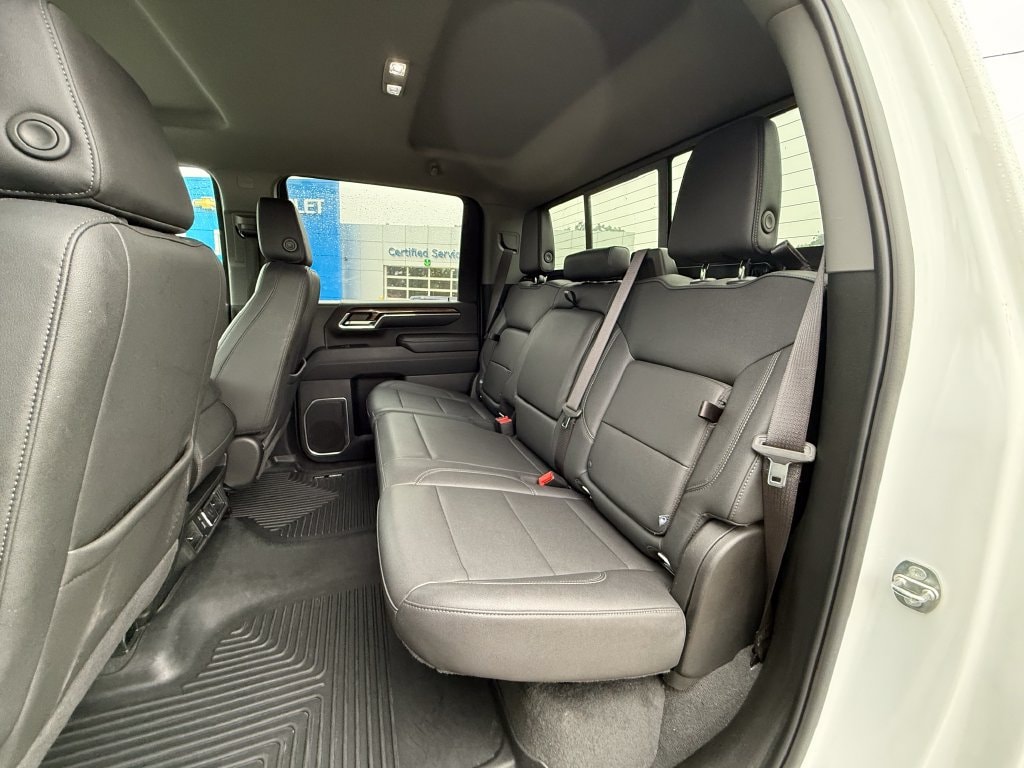 2024 Chevrolet Silverado 3500HD LT - Photo 29