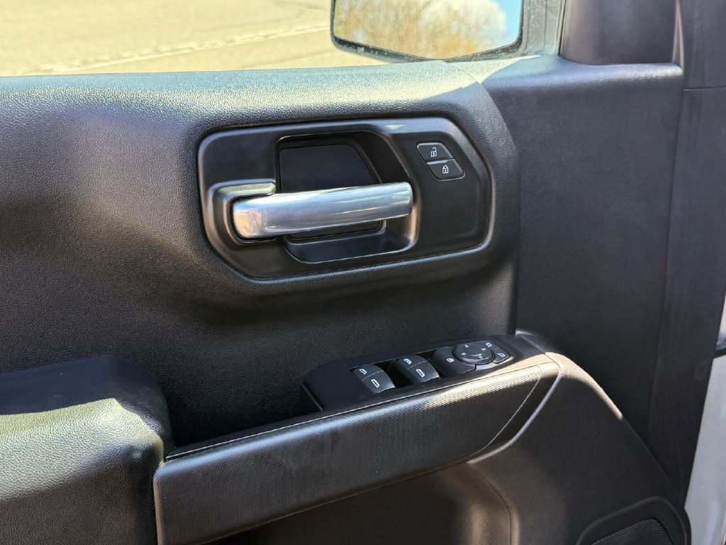 2020 Chevrolet Silverado 1500 Custom - Photo 14