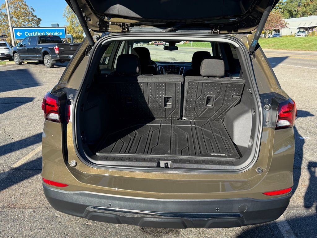 2024 Chevrolet Equinox LT photo 4