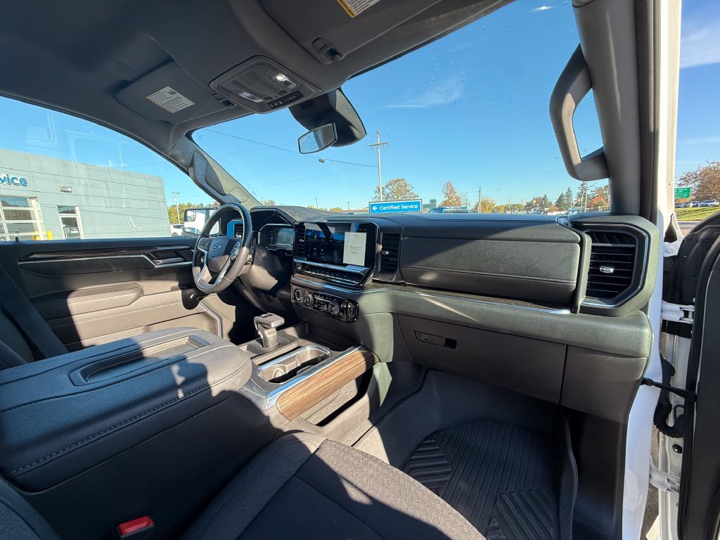 2022 Chevrolet Silverado 1500 RST - Photo 31