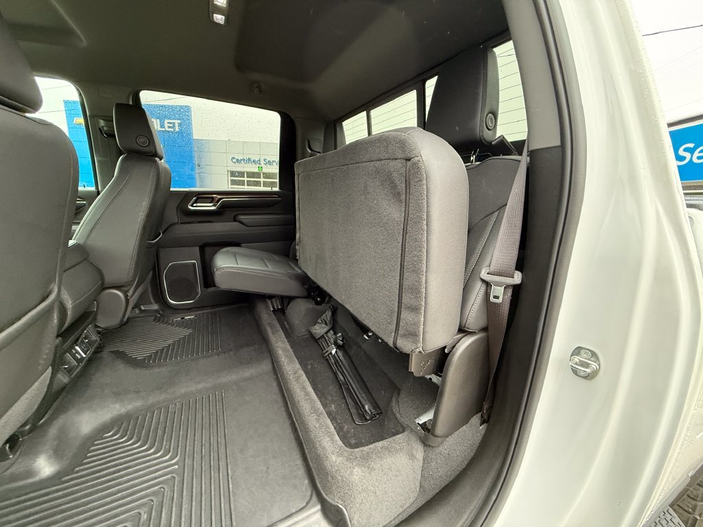 2024 Chevrolet Silverado 3500HD LT - Photo 31