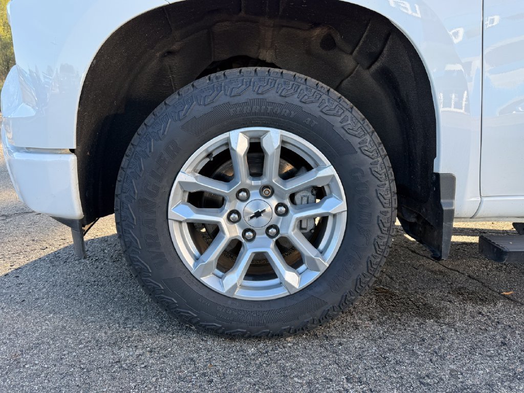 2022 Chevrolet Silverado 1500 RST - Photo 11