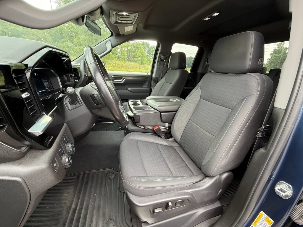2023 Chevrolet Silverado 1500 LT - Photo 17