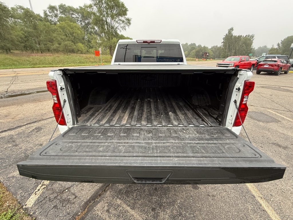 2024 Chevrolet Silverado 3500HD LT - Photo 6