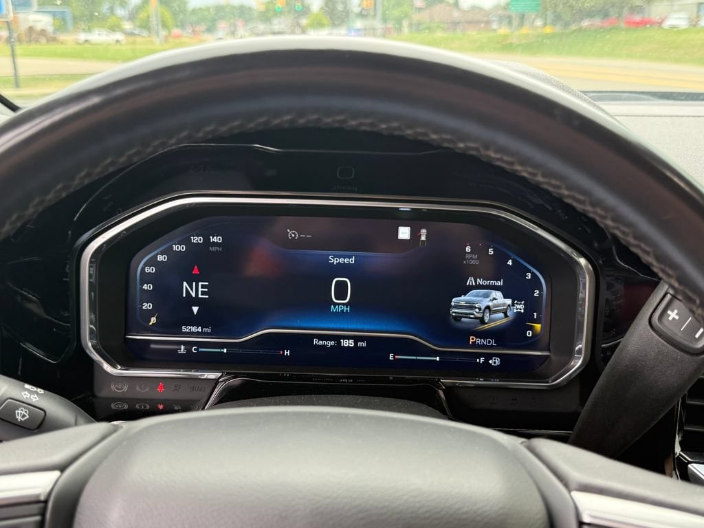 2023 Chevrolet Silverado 1500 LT - Photo 19