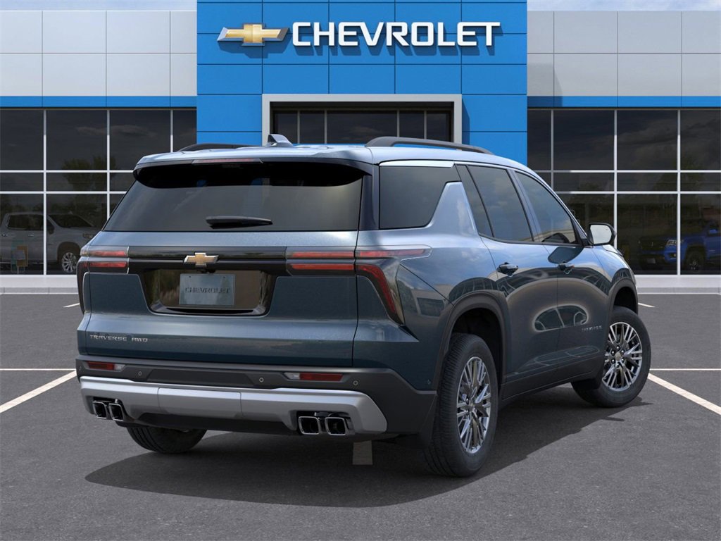 2026 Chevrolet Traverse photo 4