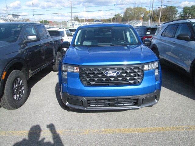 2025 Ford Maverick XLT photo 3