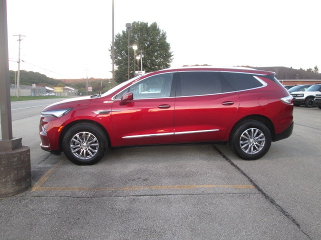 Used 2023 Buick Enclave Essence with VIN 5GAEVAKWXPJ214613 for sale in Apollo, PA