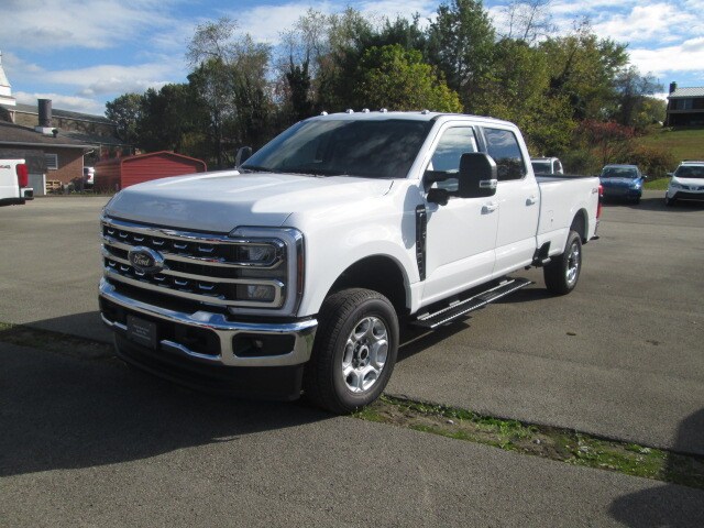 2026 Ford F-250 XLT photo 3
