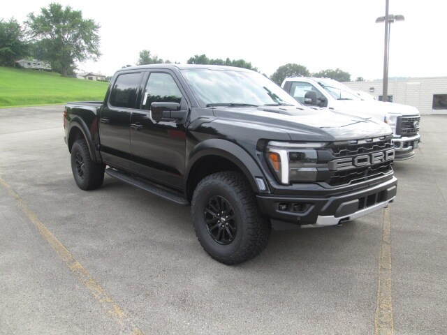 2025 Ford F-150 Raptor photo 2