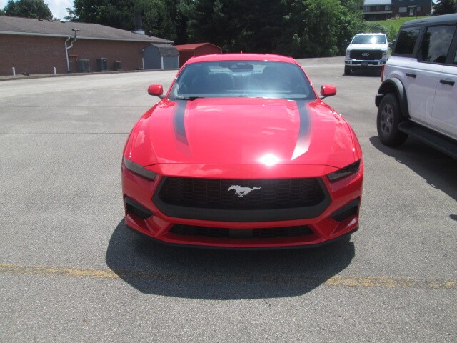 2025 Ford Mustang EcoBoost Premium photo 4