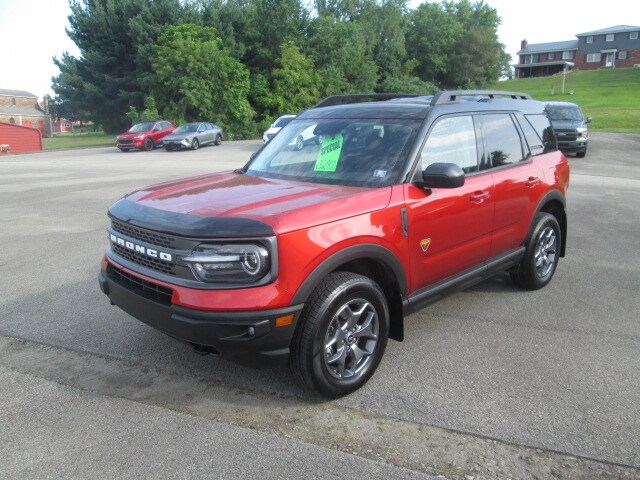 2024 Ford Bronco Sport Badlands photo 2