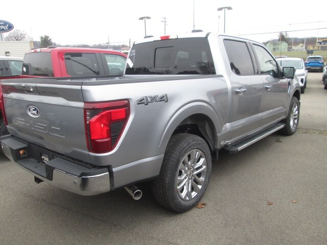 2025 Ford F-150 XLT photo 4