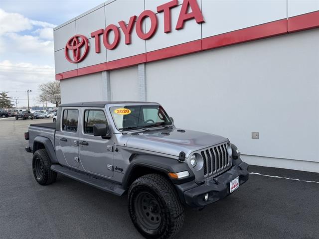 2020 Jeep Gladiator Sport S's photo