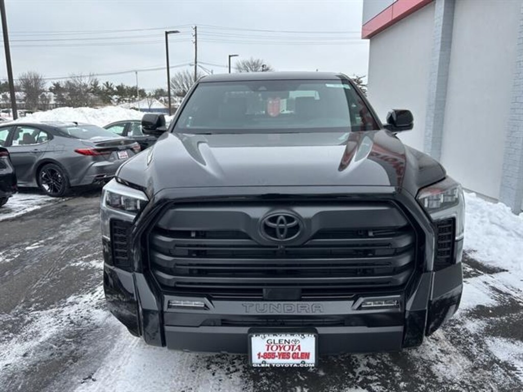 New 2026 Toyota Tundra Limited LIMITED CREWMAX 5.5