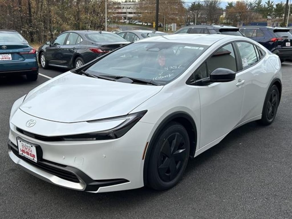 New 2026 Toyota Prius Plug-in Hybrid SE PLUG-IN HYBRID