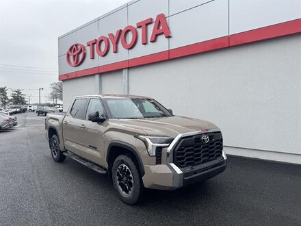 2026 Toyota Tundra SR5 SR5 CREWMAX 5.5