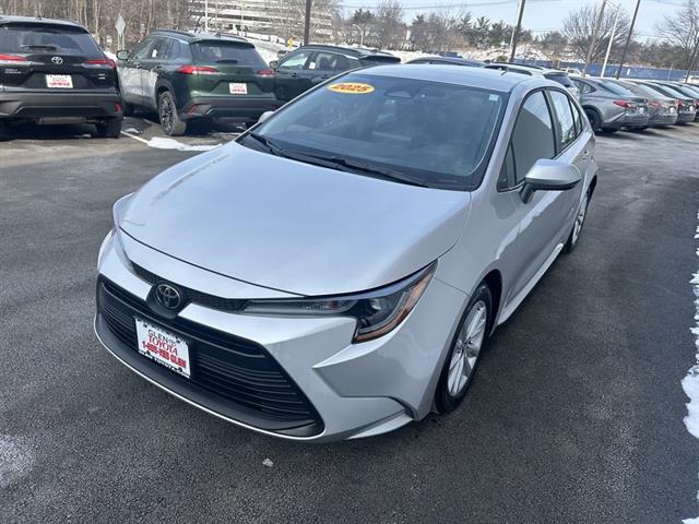 Used 2025 Toyota Corolla LE with VIN 5YFB4MDEXSP294431 for sale in Northfield, Minnesota