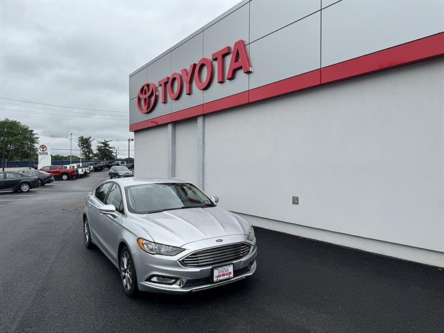 2017 Ford Fusion SE AWD's photo